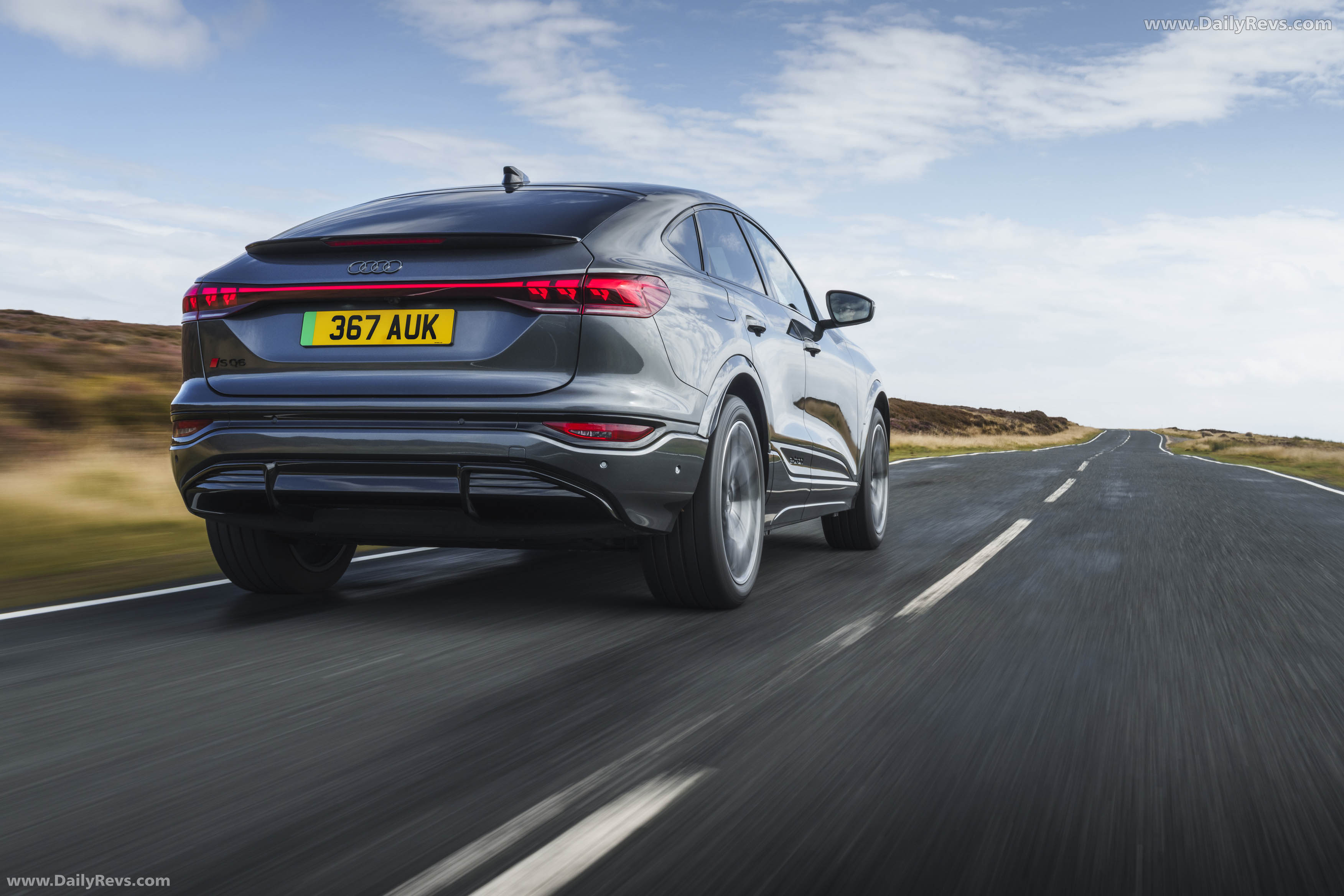 2025 Audi SQ6 Sportback e-tron AU516 UK Version Rear View