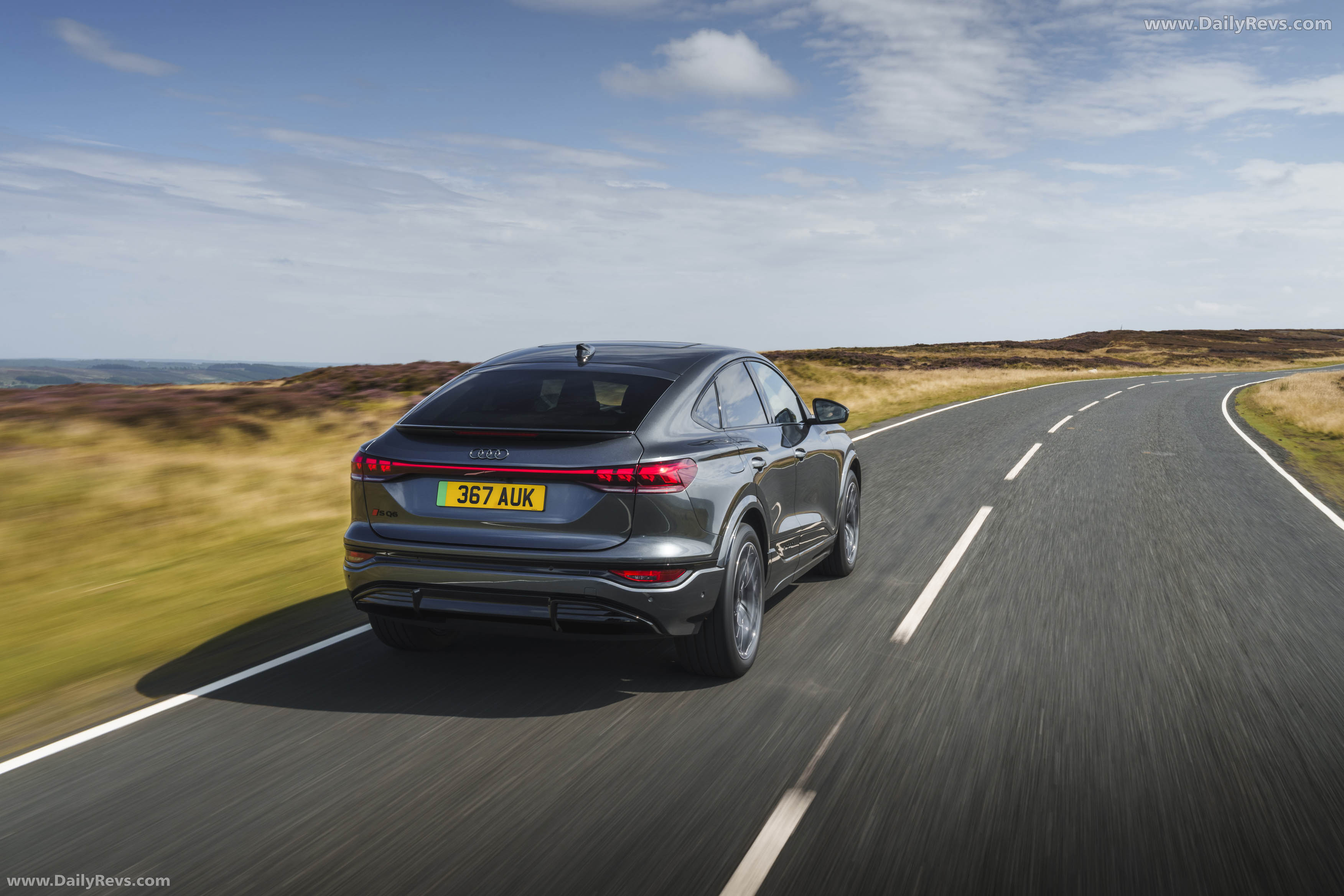 2025 Audi SQ6 Sportback e-tron AU516 UK Version Rear View