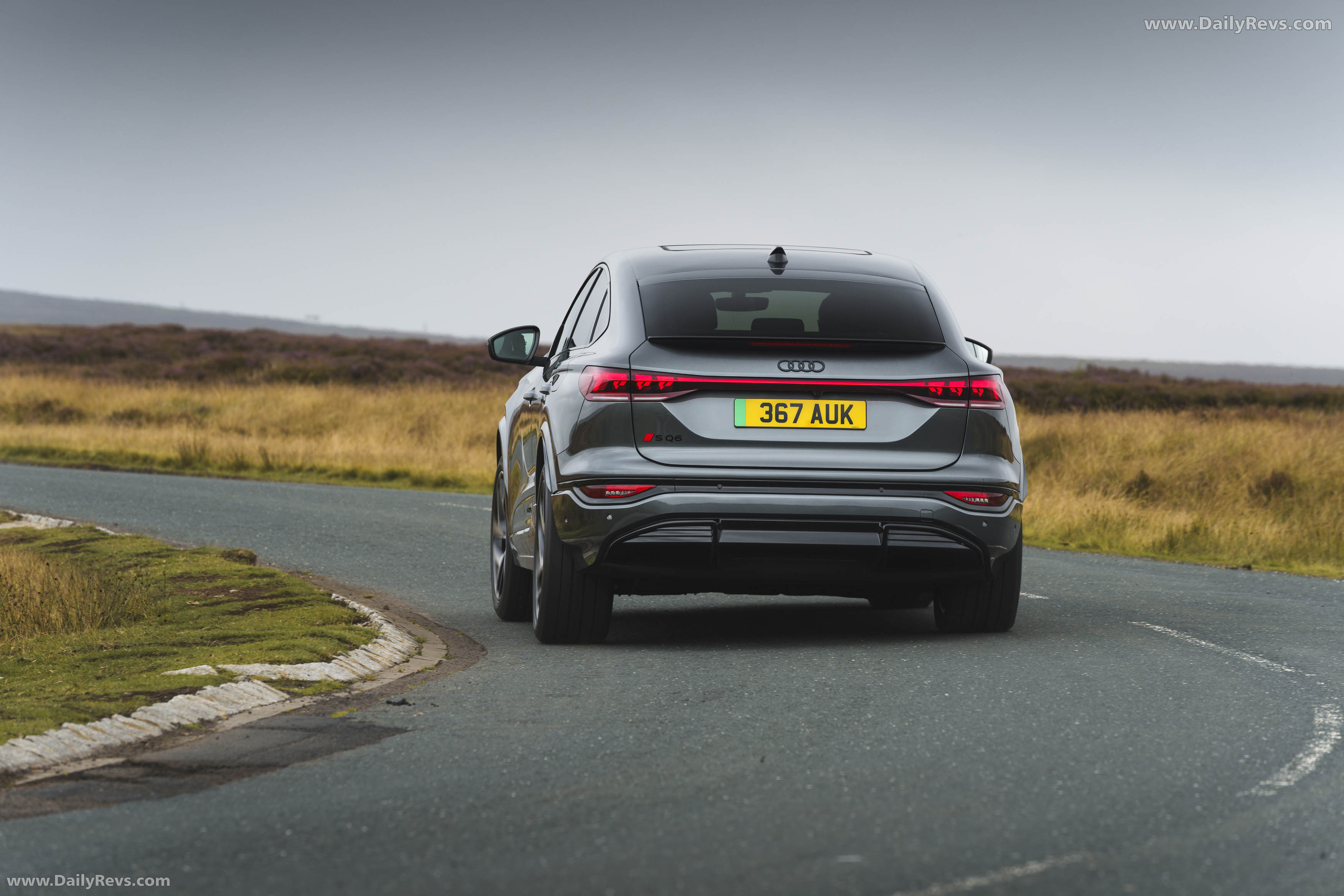 2025 Audi SQ6 Sportback e-tron AU516 UK Version Rear View