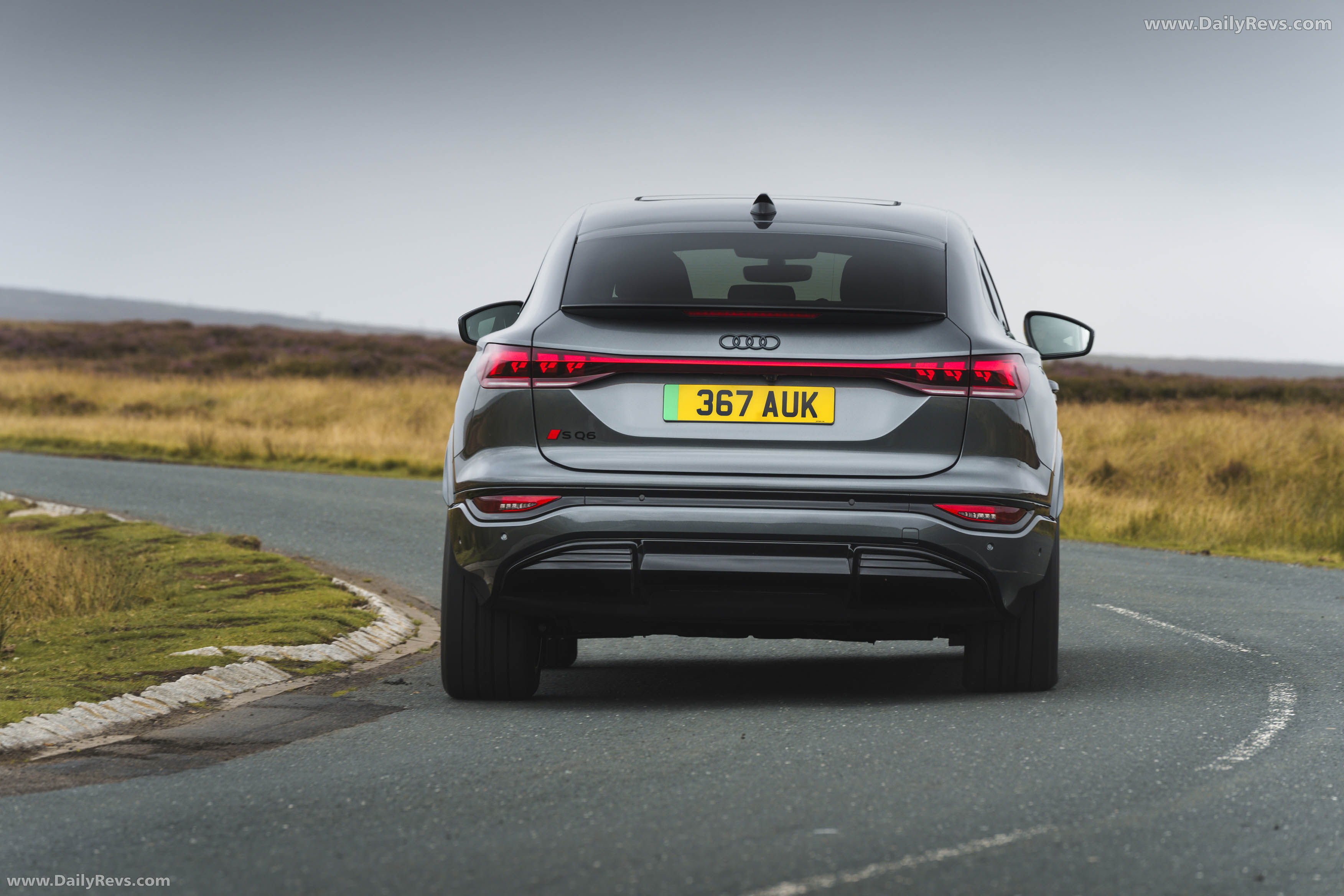 2025 Audi SQ6 Sportback e-tron AU516 UK Version Rear View