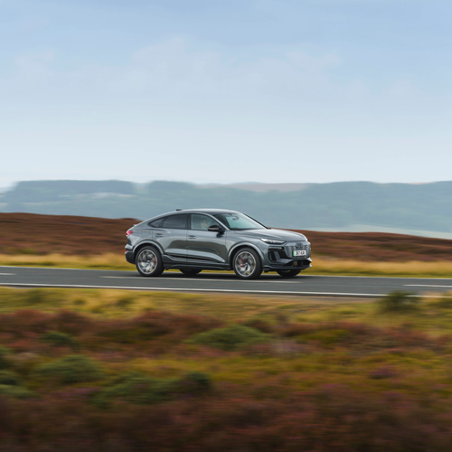 2025 Audi SQ6 Sportback e-tron AU516 UK Version Side View
