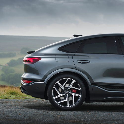 2025 Audi SQ6 Sportback e-tron AU516 UK Version Exterior