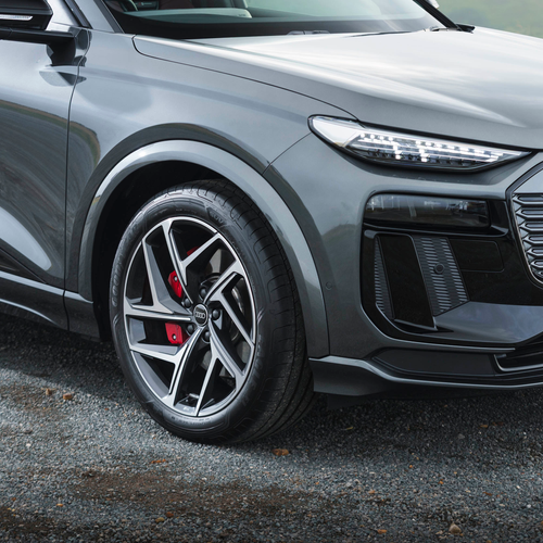 2025 Audi SQ6 Sportback e-tron AU516 UK Version Exterior