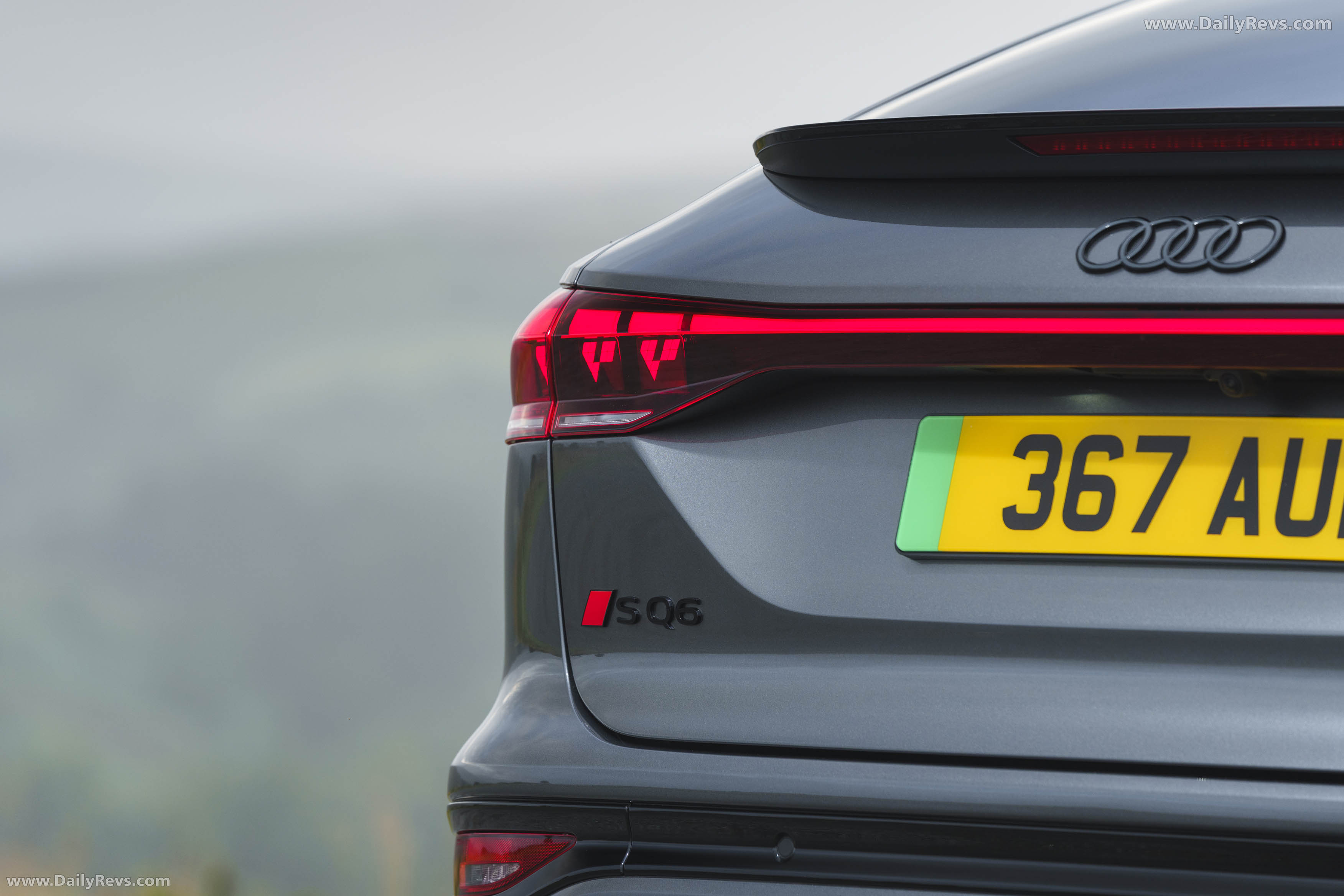 2025 Audi SQ6 Sportback e-tron AU516 UK Version Exterior