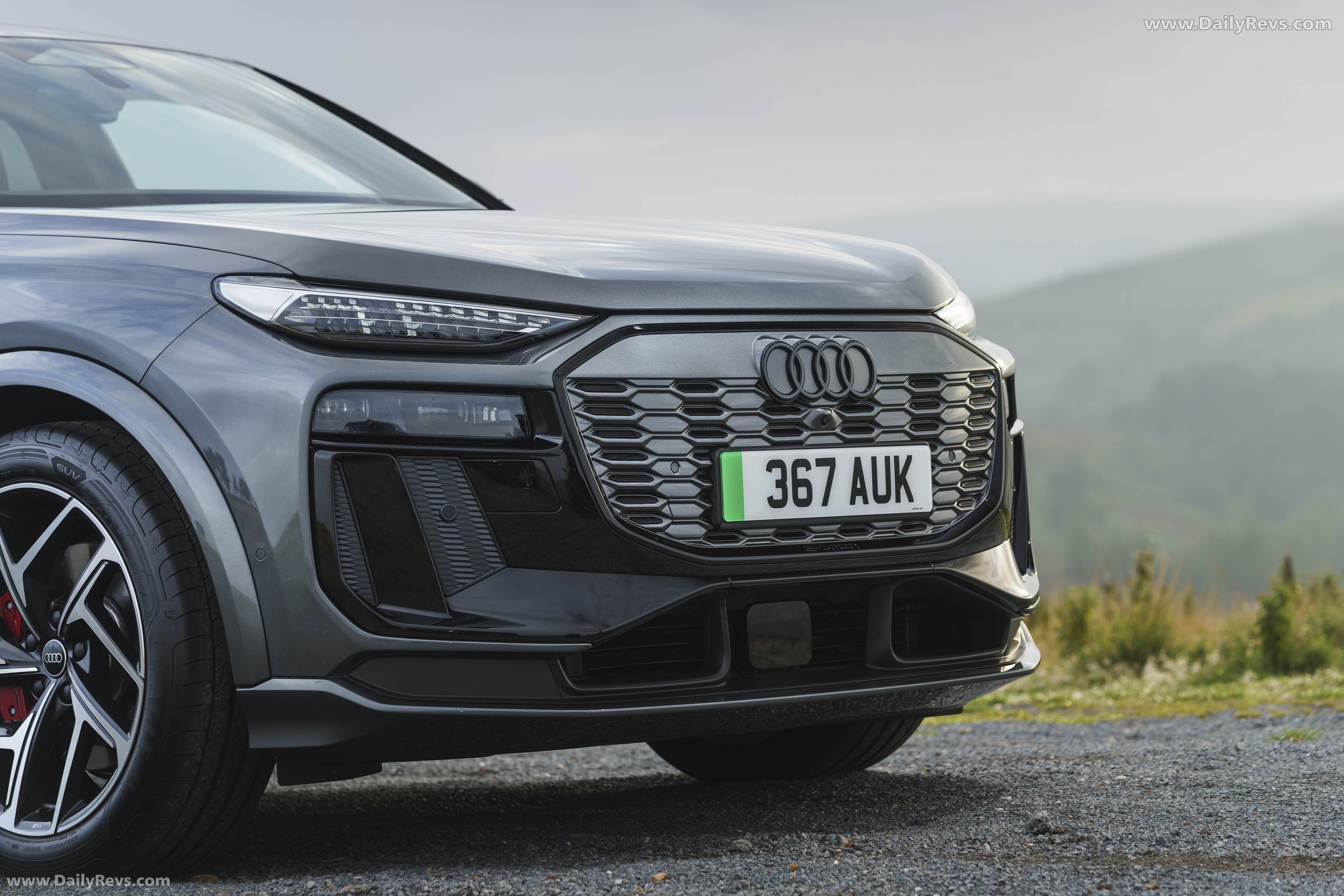 2025 Audi SQ6 Sportback e-tron AU516 UK Version Exterior