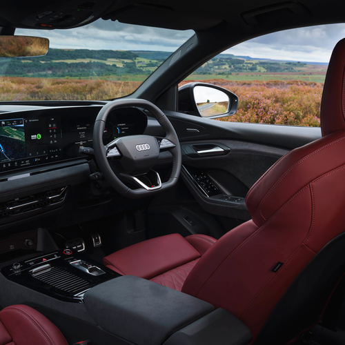 2025 Audi SQ6 Sportback e-tron AU516 UK Version Interior