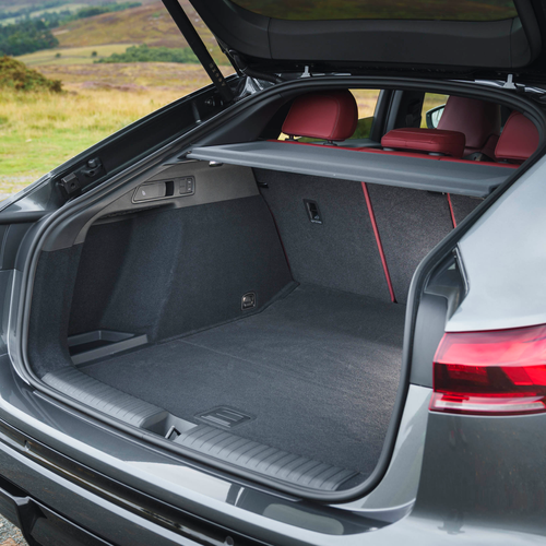 2025 Audi SQ6 Sportback e-tron AU516 UK Version Interior