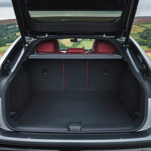 2025 Audi SQ6 Sportback e-tron AU516 UK Version Interior