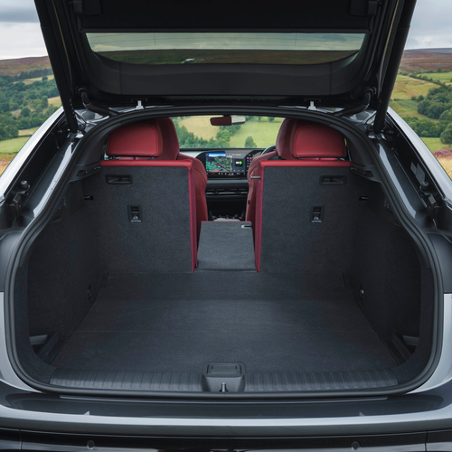 2025 Audi SQ6 Sportback e-tron AU516 UK Version Interior
