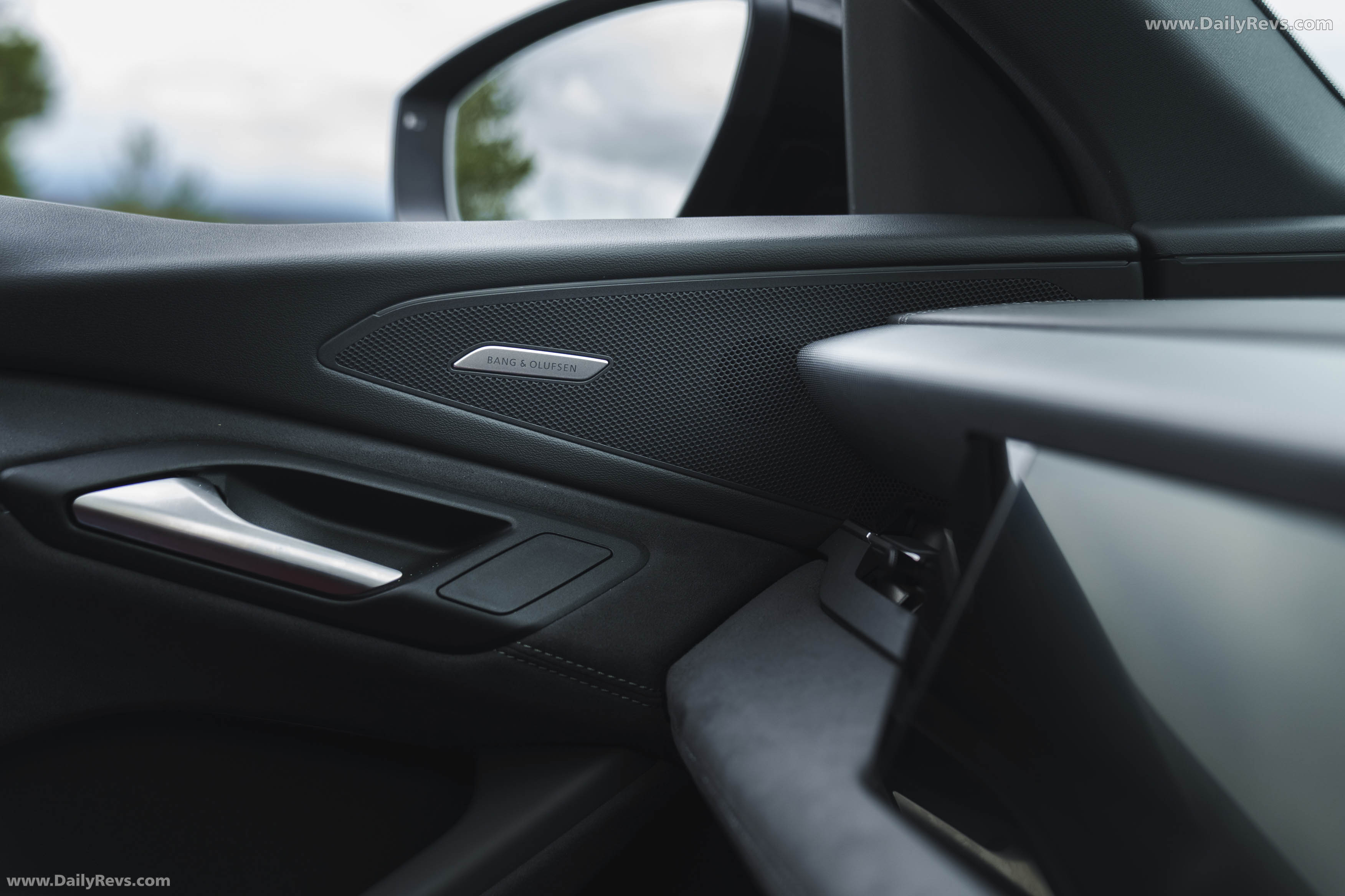 2025 Audi SQ6 Sportback e-tron AU516 UK Version Interior