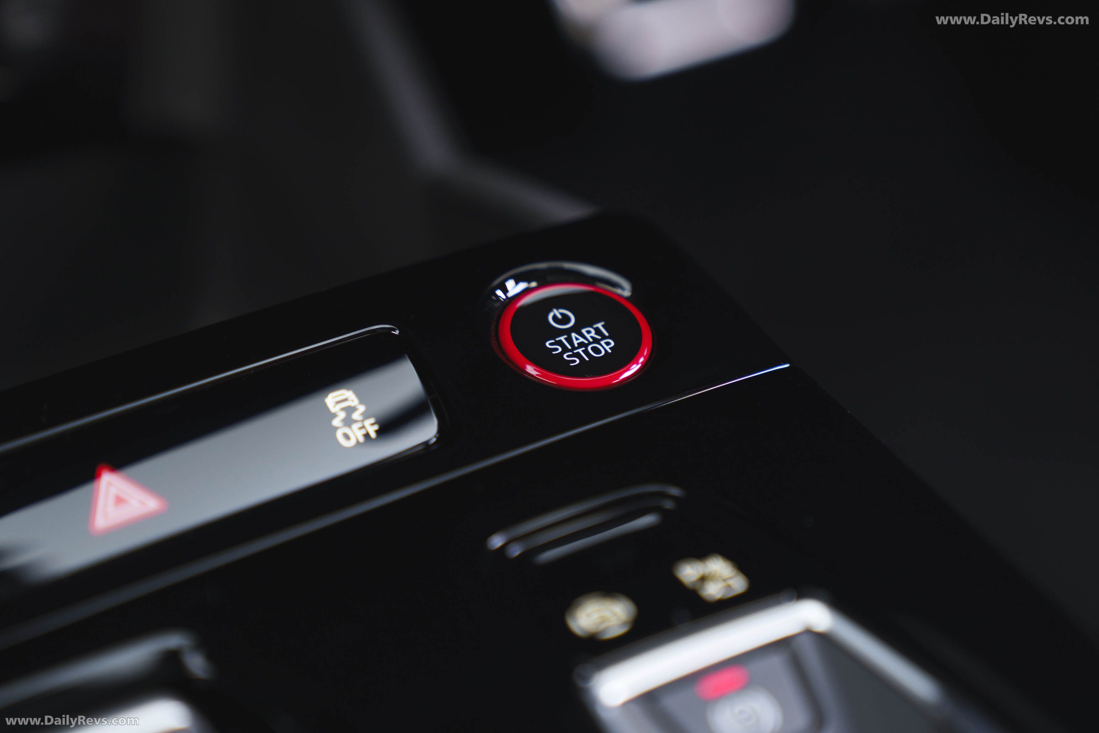 2025 Audi SQ6 Sportback e-tron AU516 UK Version Interior