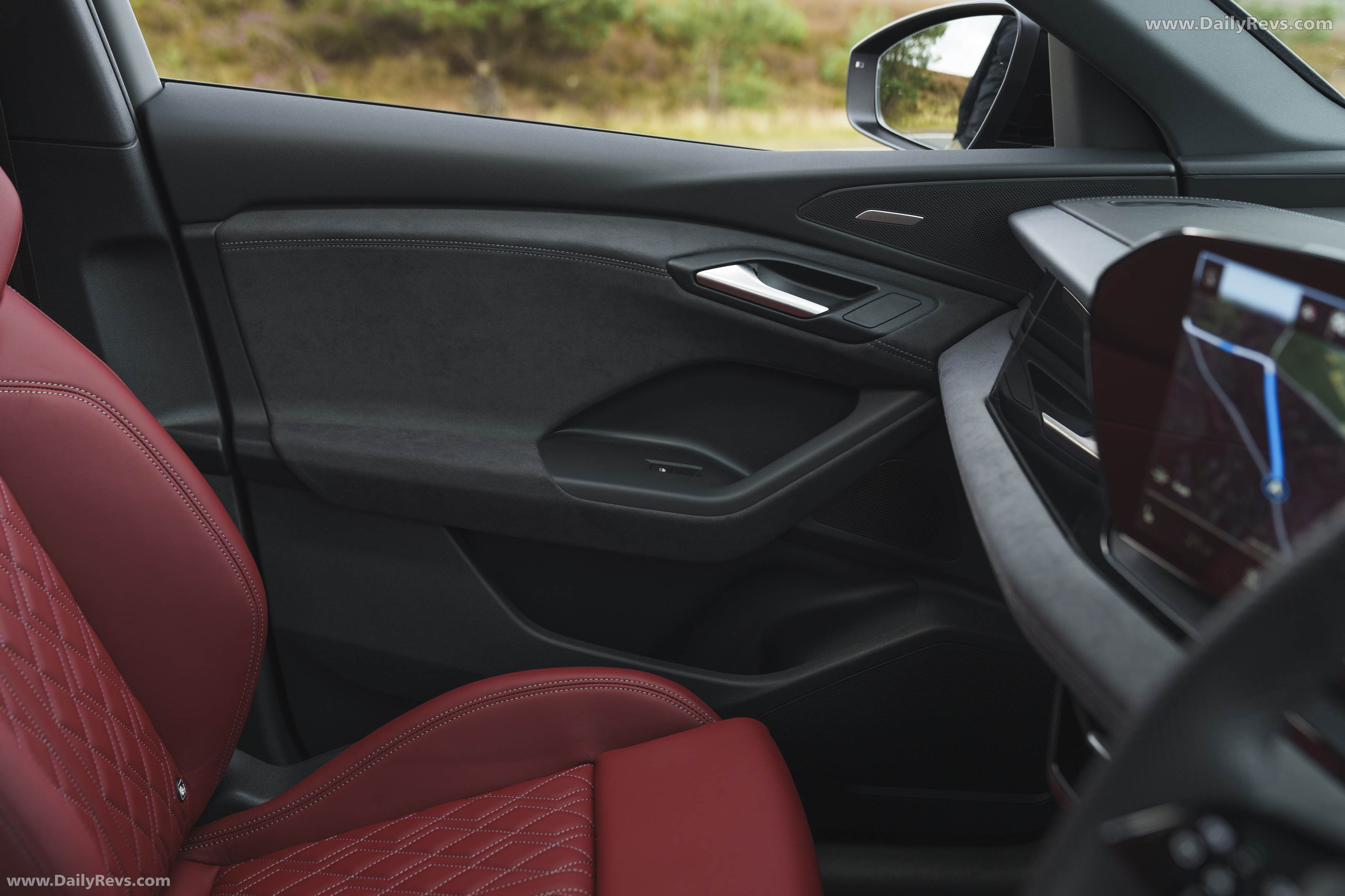 2025 Audi SQ6 Sportback e-tron AU516 UK Version Interior