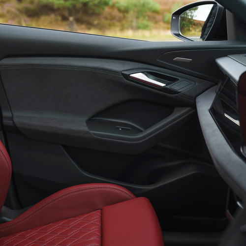 2025 Audi SQ6 Sportback e-tron AU516 UK Version Interior