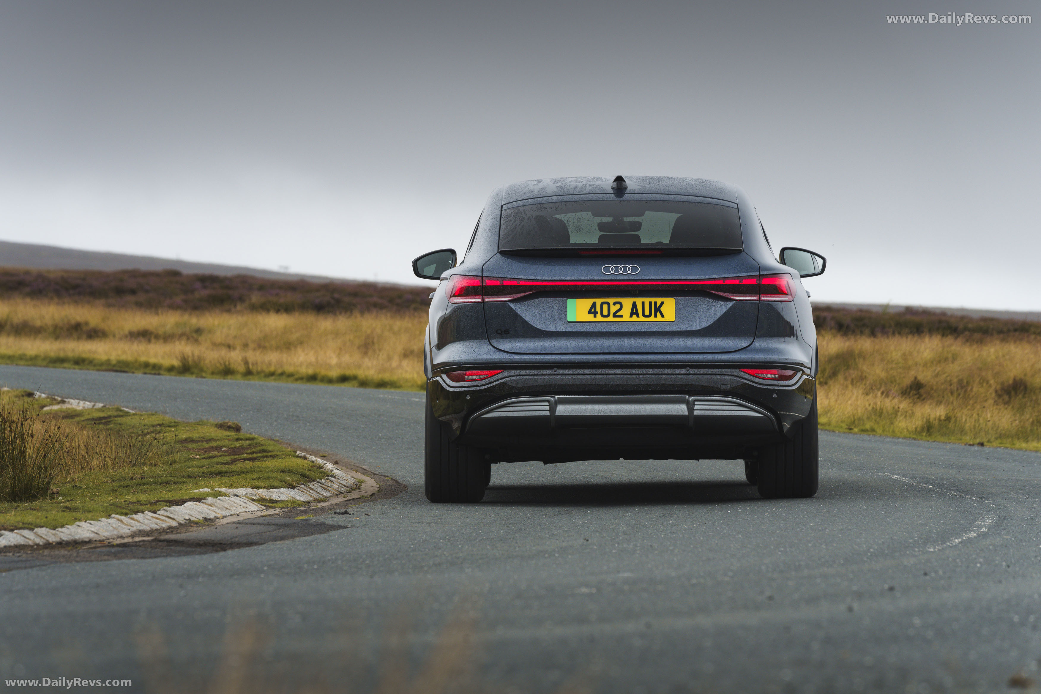 2025 Audi Q6 Sportback e-tron S-Line AU516 Rear View