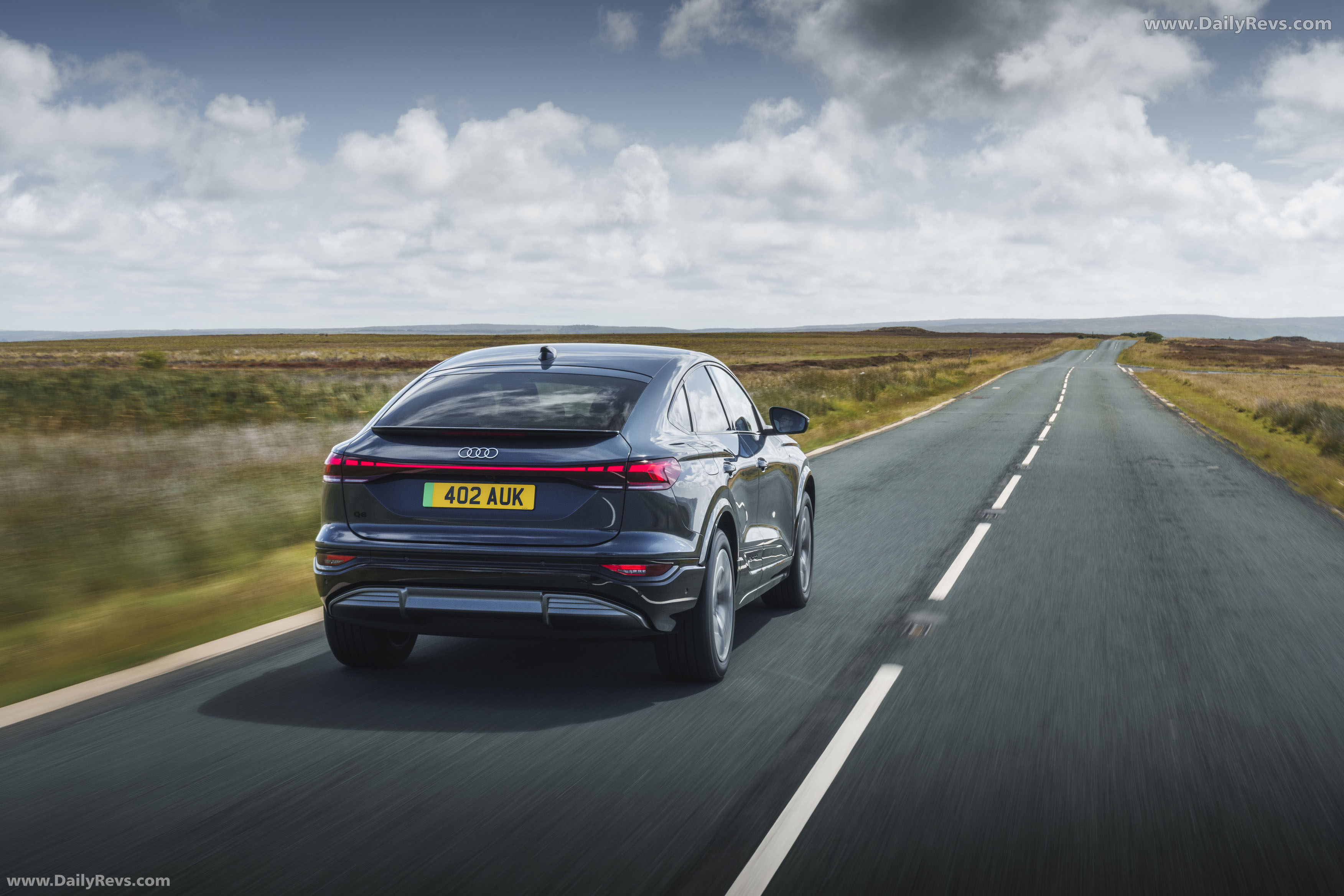 2025 Audi Q6 Sportback e-tron S-Line AU516 Rear View