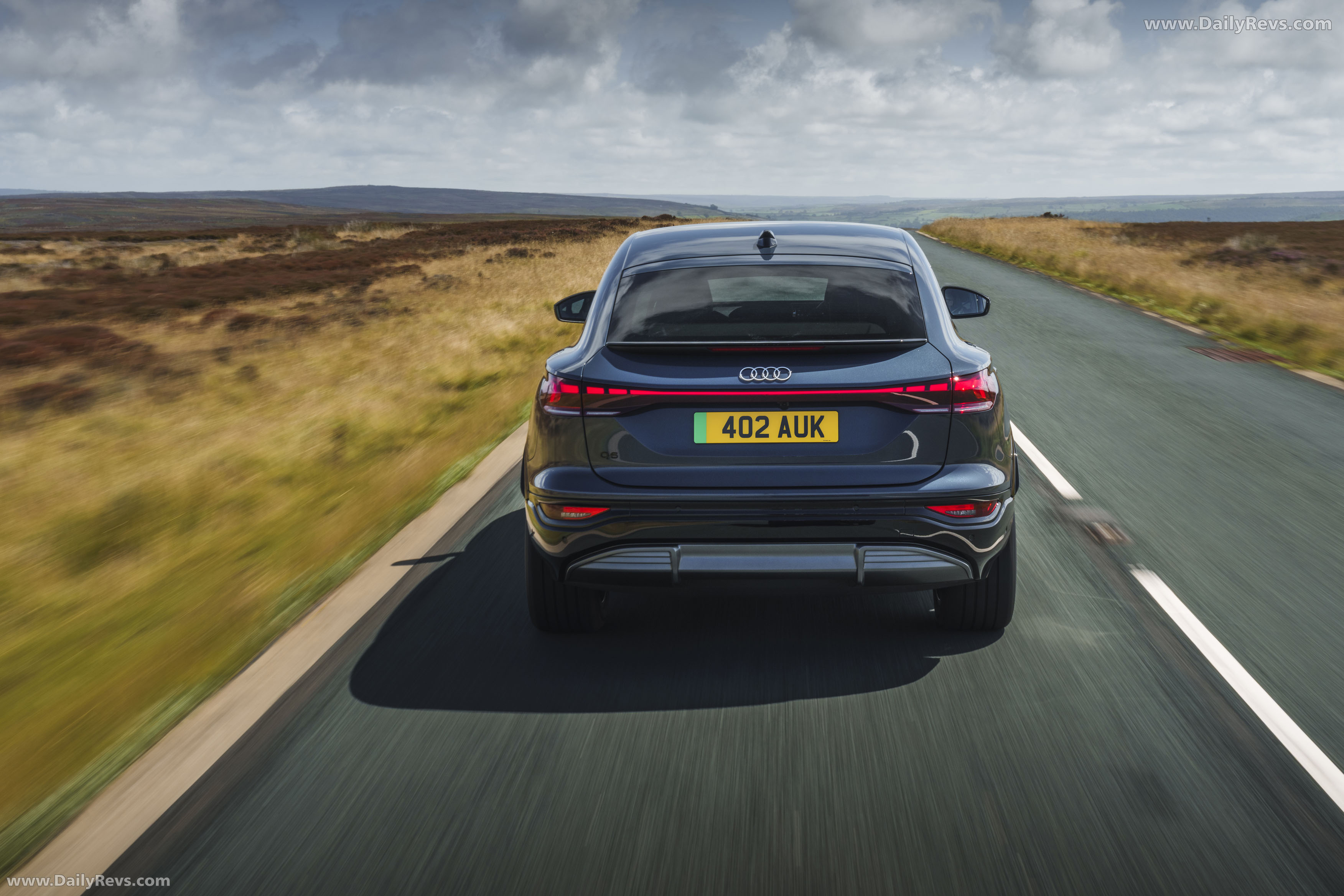 2025 Audi Q6 Sportback e-tron S-Line AU516 Rear View