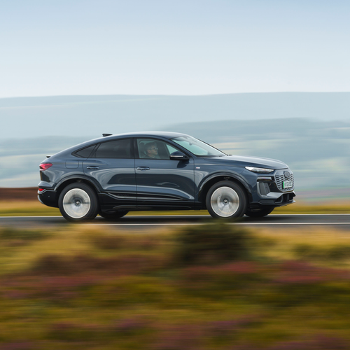 2025 Audi Q6 Sportback e-tron S-Line AU516 Side View