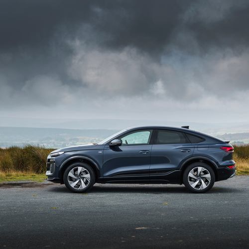 2025 Audi Q6 Sportback e-tron S-Line AU516 Side View