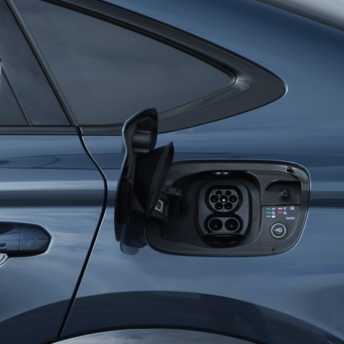 2025 Audi Q6 Sportback e-tron S-Line AU516 Exterior