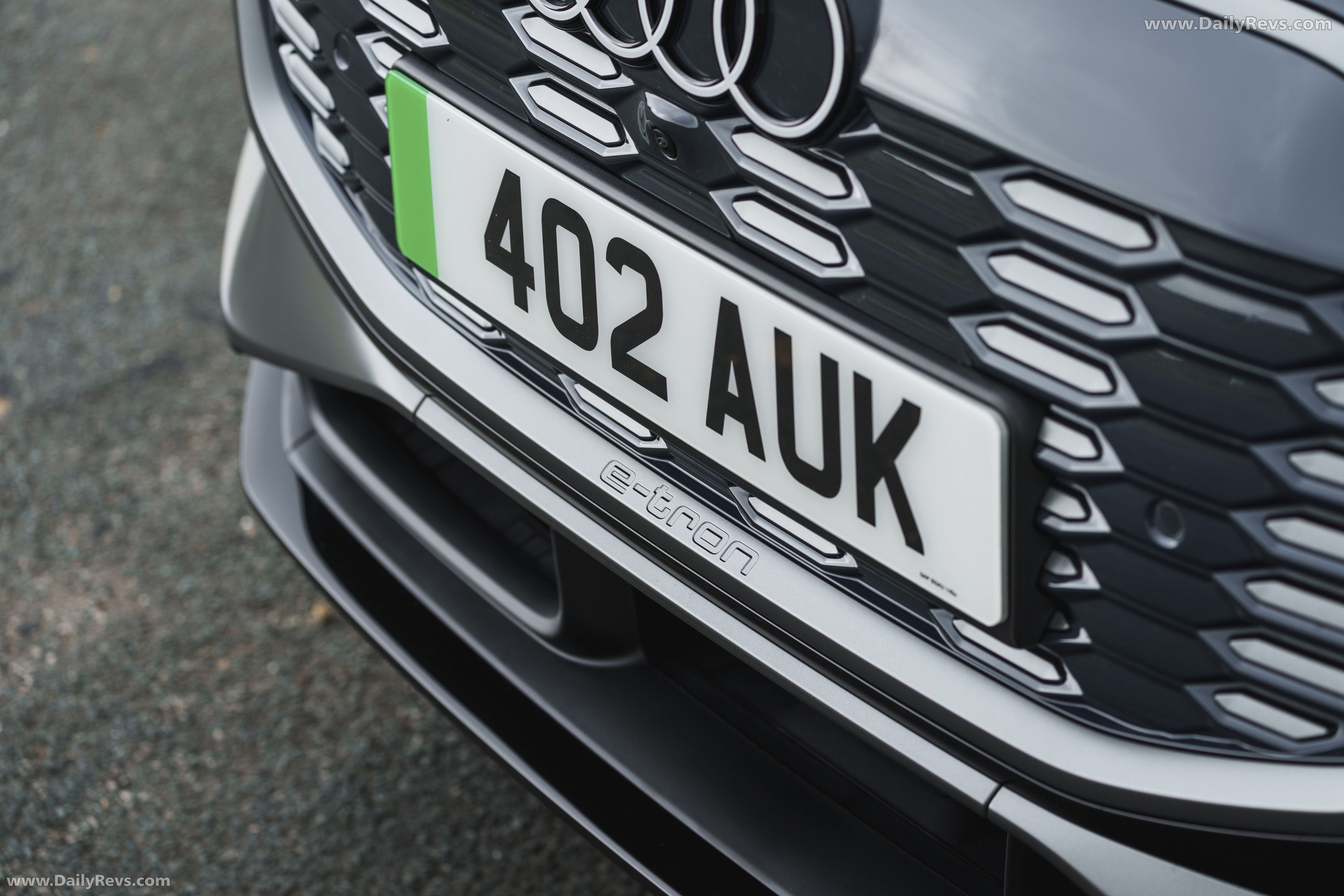 2025 Audi Q6 Sportback e-tron S-Line AU516 Exterior