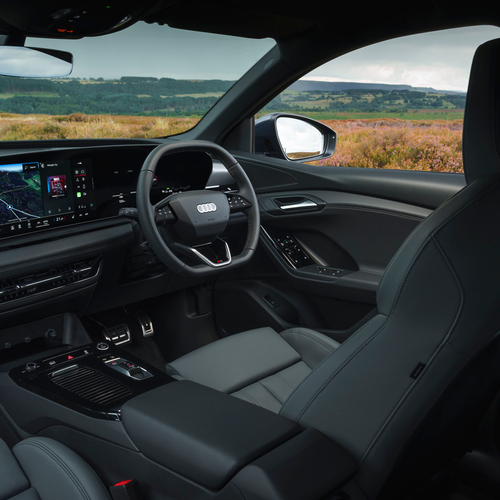2025 Audi Q6 Sportback e-tron S-Line AU516 Interior