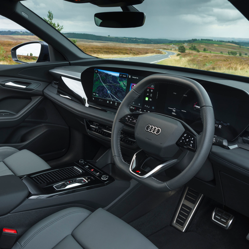 2025 Audi Q6 Sportback e-tron S-Line AU516 Interior