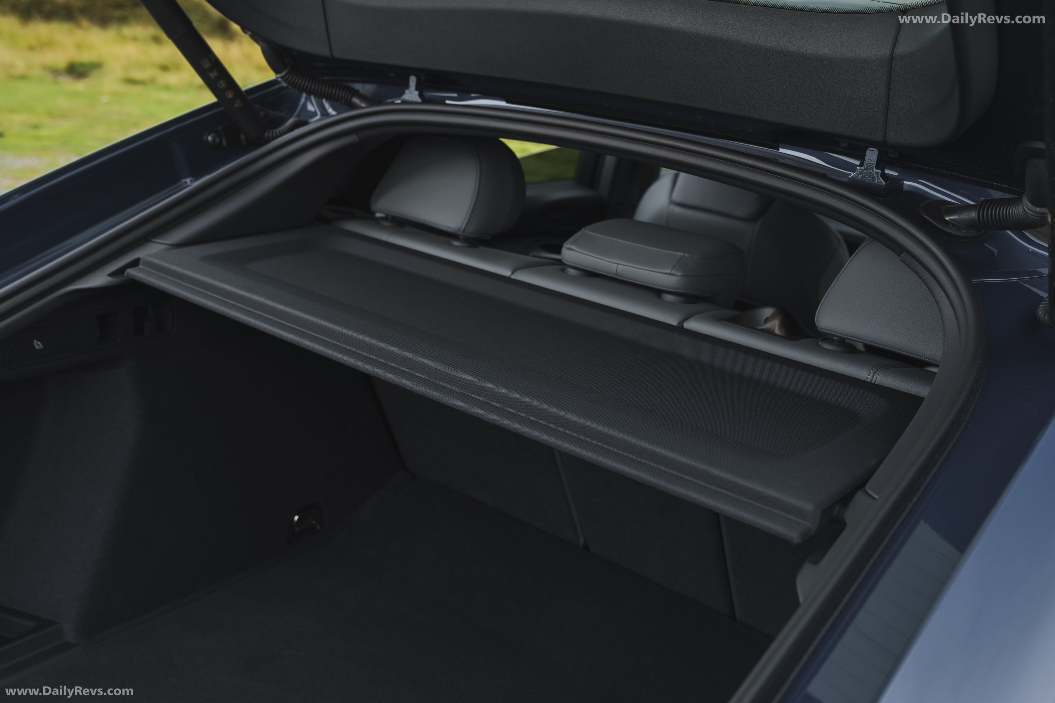 2025 Audi Q6 Sportback e-tron S-Line AU516 Interior