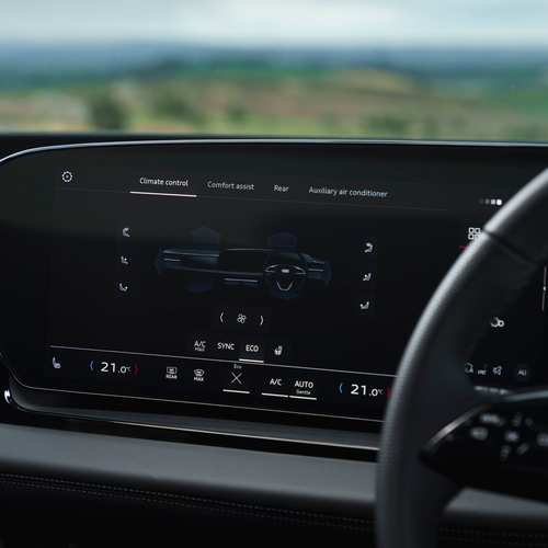 2025 Audi Q6 Sportback e-tron S-Line AU516 Interior