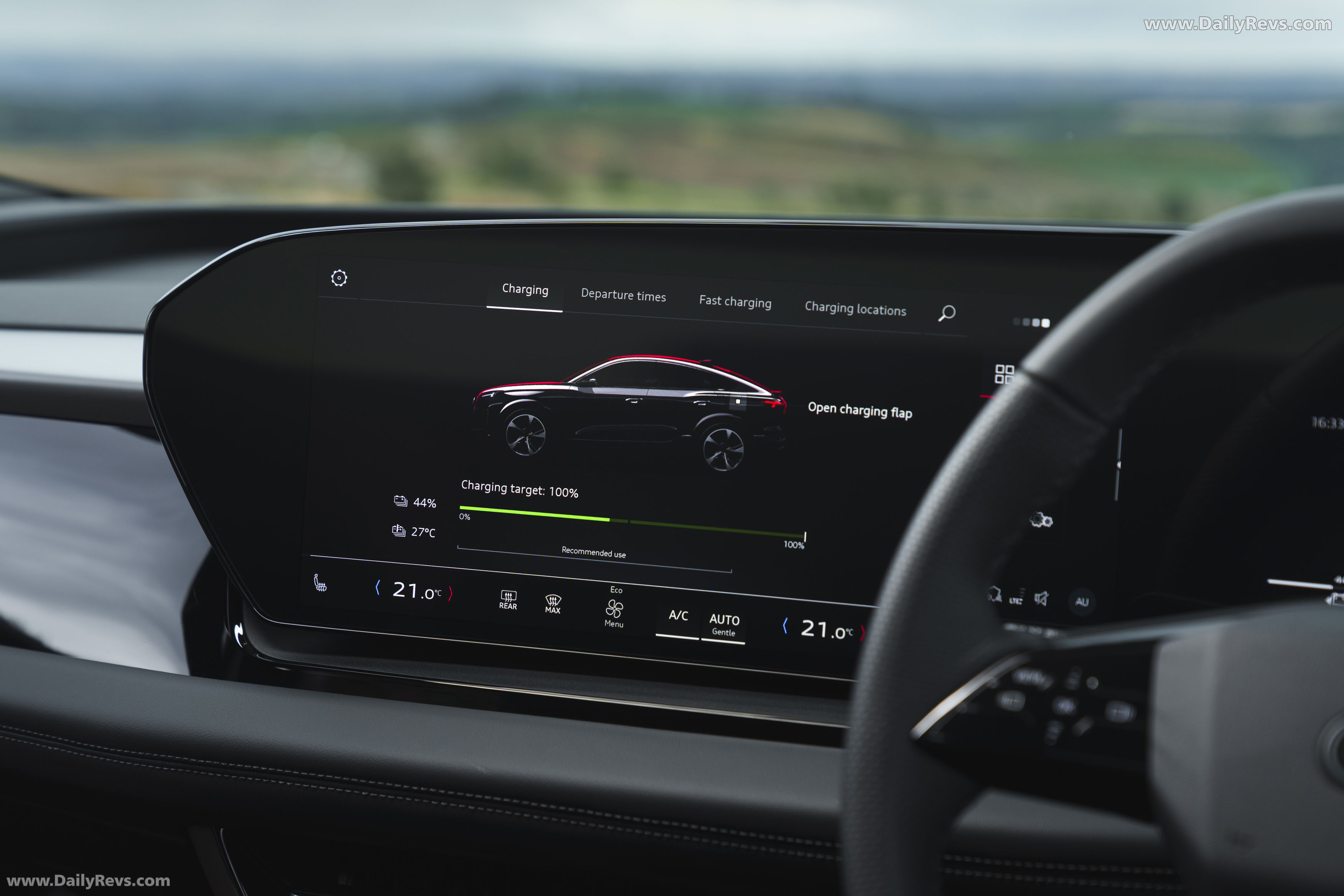 2025 Audi Q6 Sportback e-tron S-Line AU516 Interior