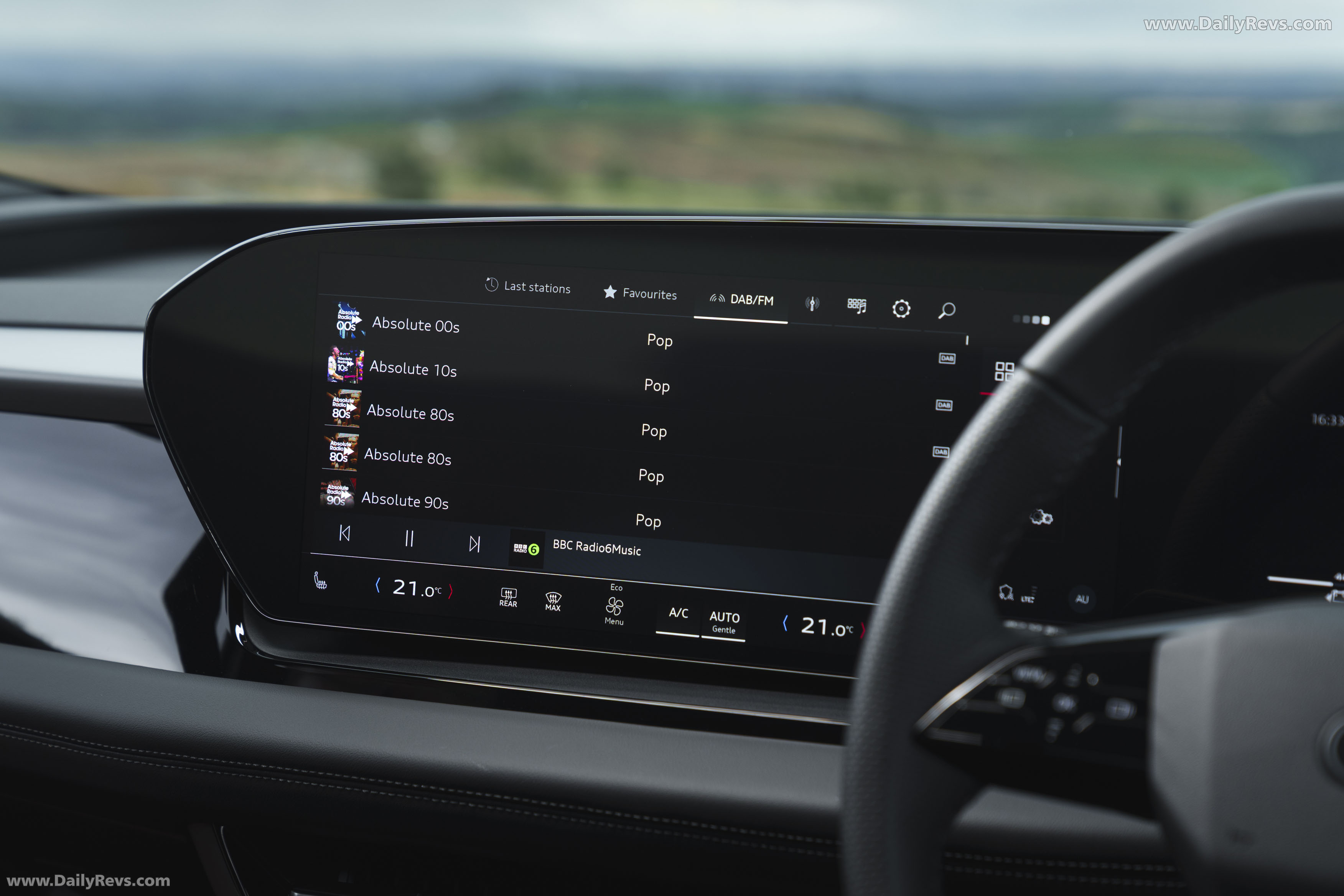 2025 Audi Q6 Sportback e-tron S-Line AU516 Interior