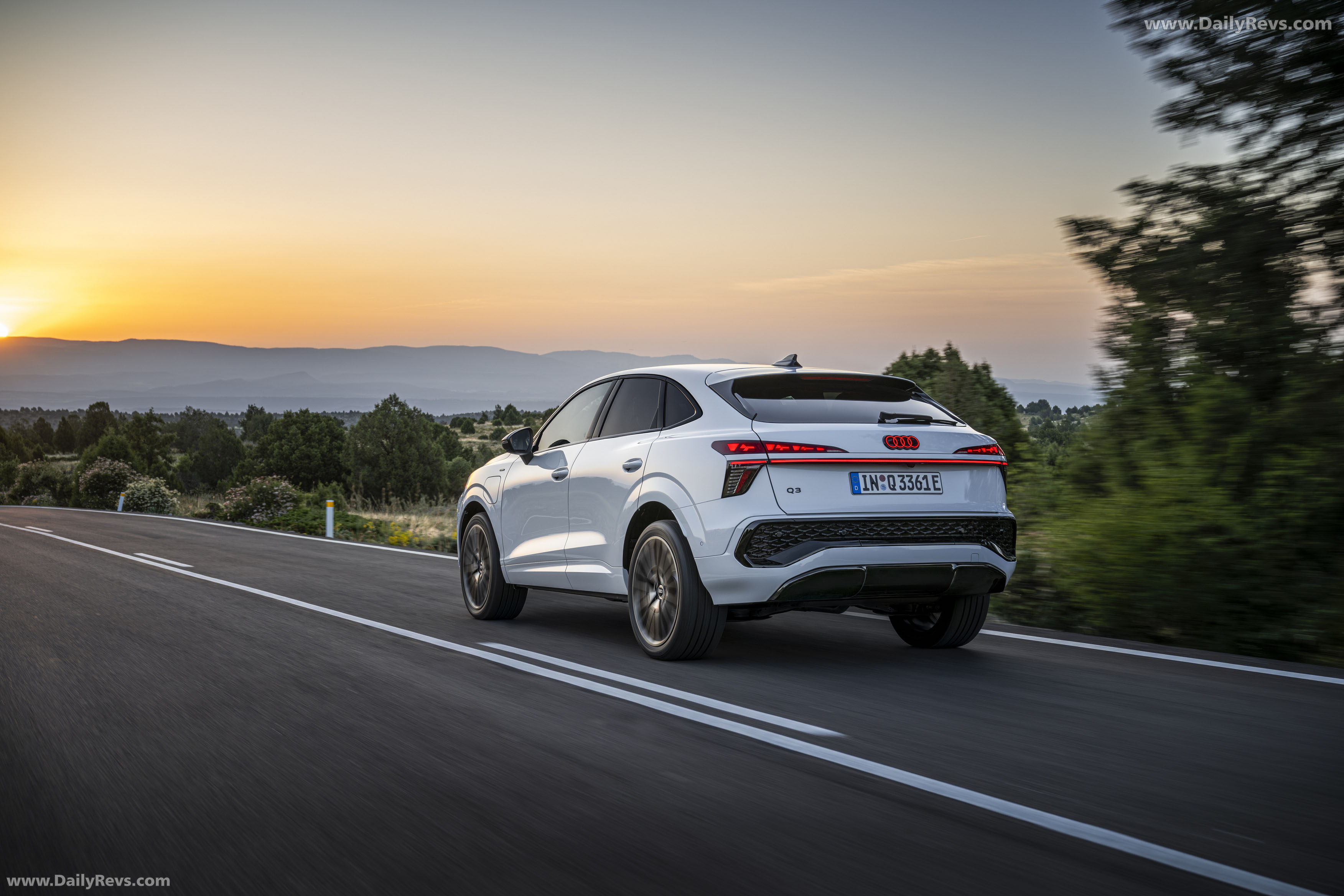 2026 Audi Q3 Sportback e-hybrid F3 Rear View