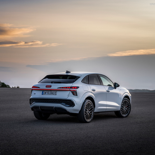 2026 Audi Q3 Sportback e-hybrid F3 Rear View