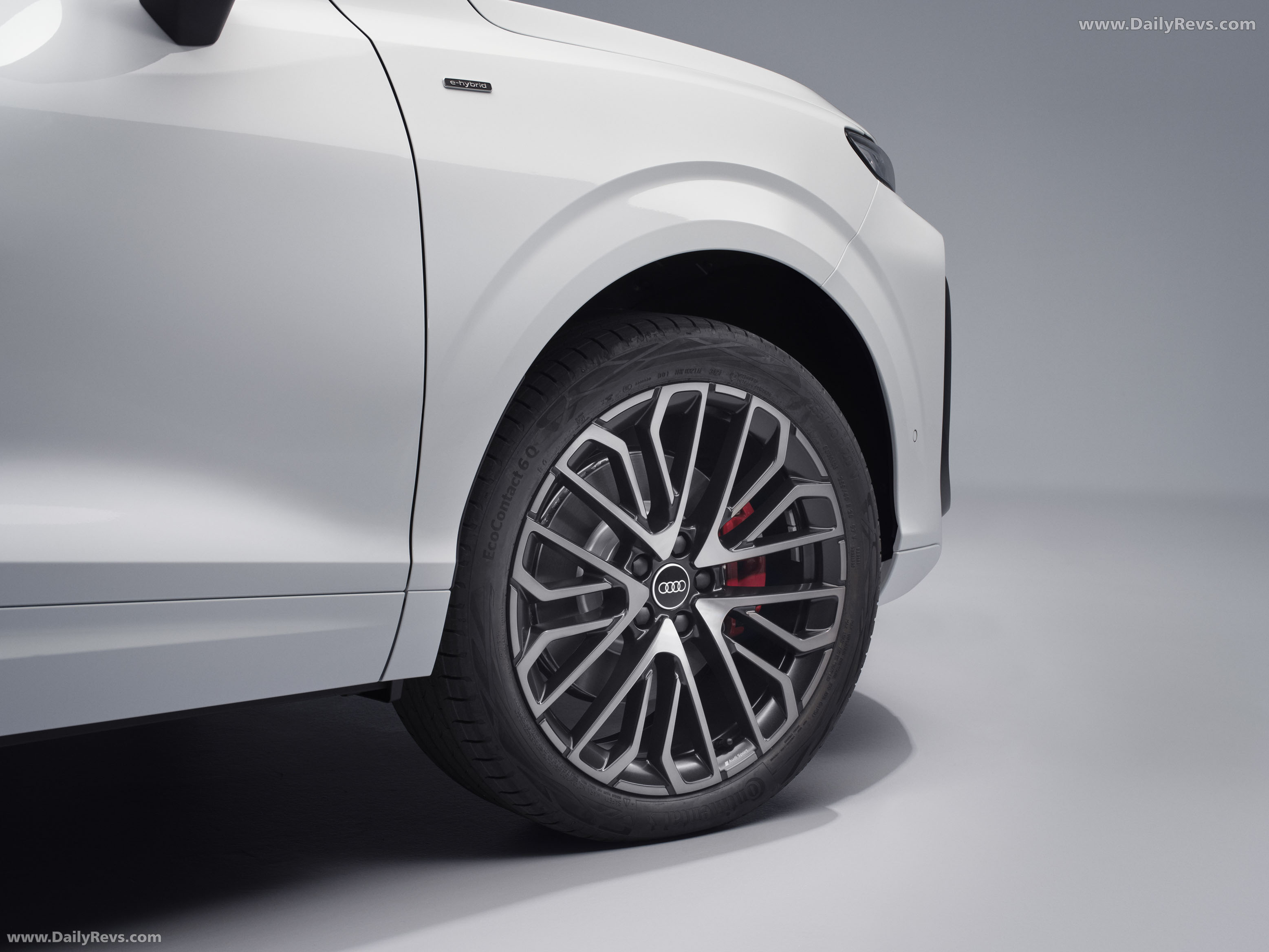 2026 Audi Q3 Sportback e-hybrid F3 Exterior