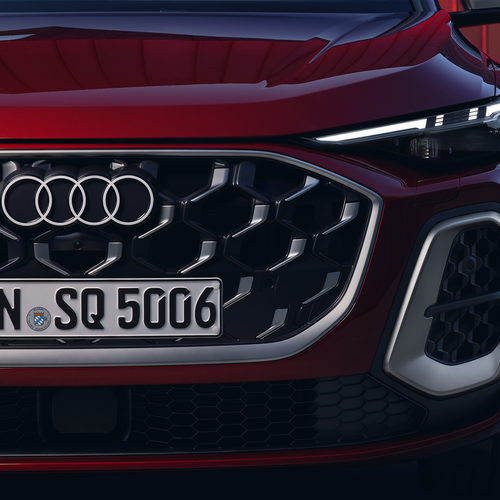 2025 Audi SQ5 Sportback FY Japanese Version Exterior