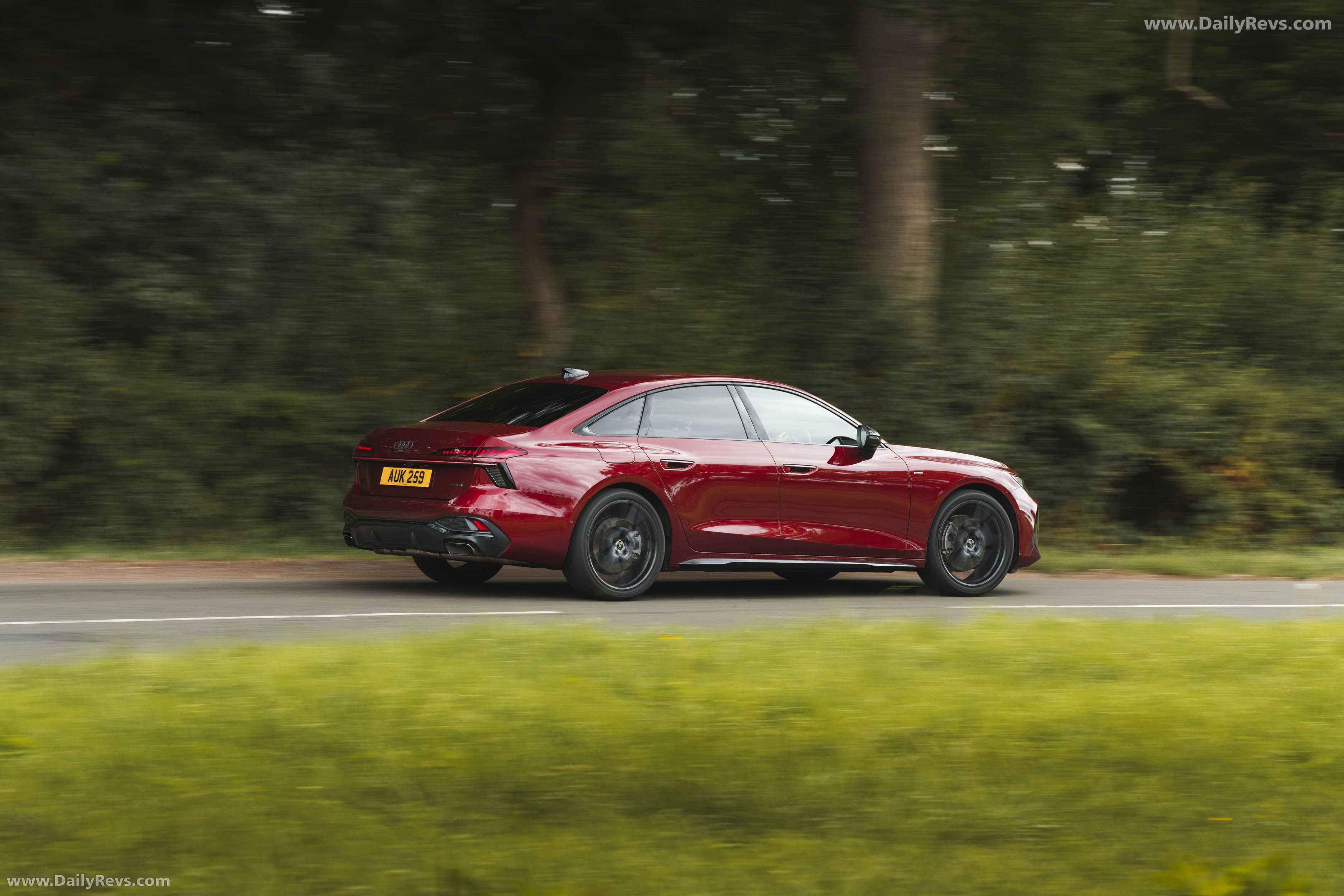 2026 Audi A6 Sedan e-hybrid Quattro UK Version Side View