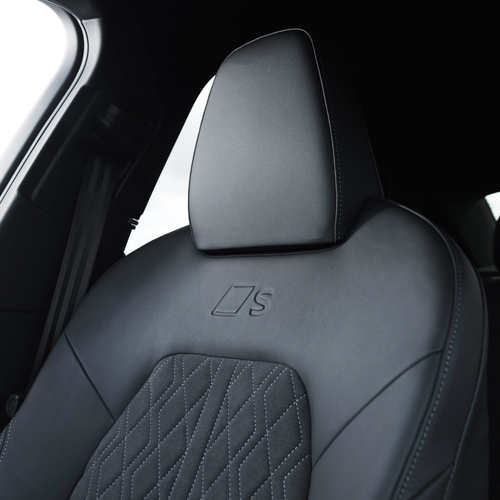 2026 Audi A6 Sedan e-hybrid Quattro UK Version Interior