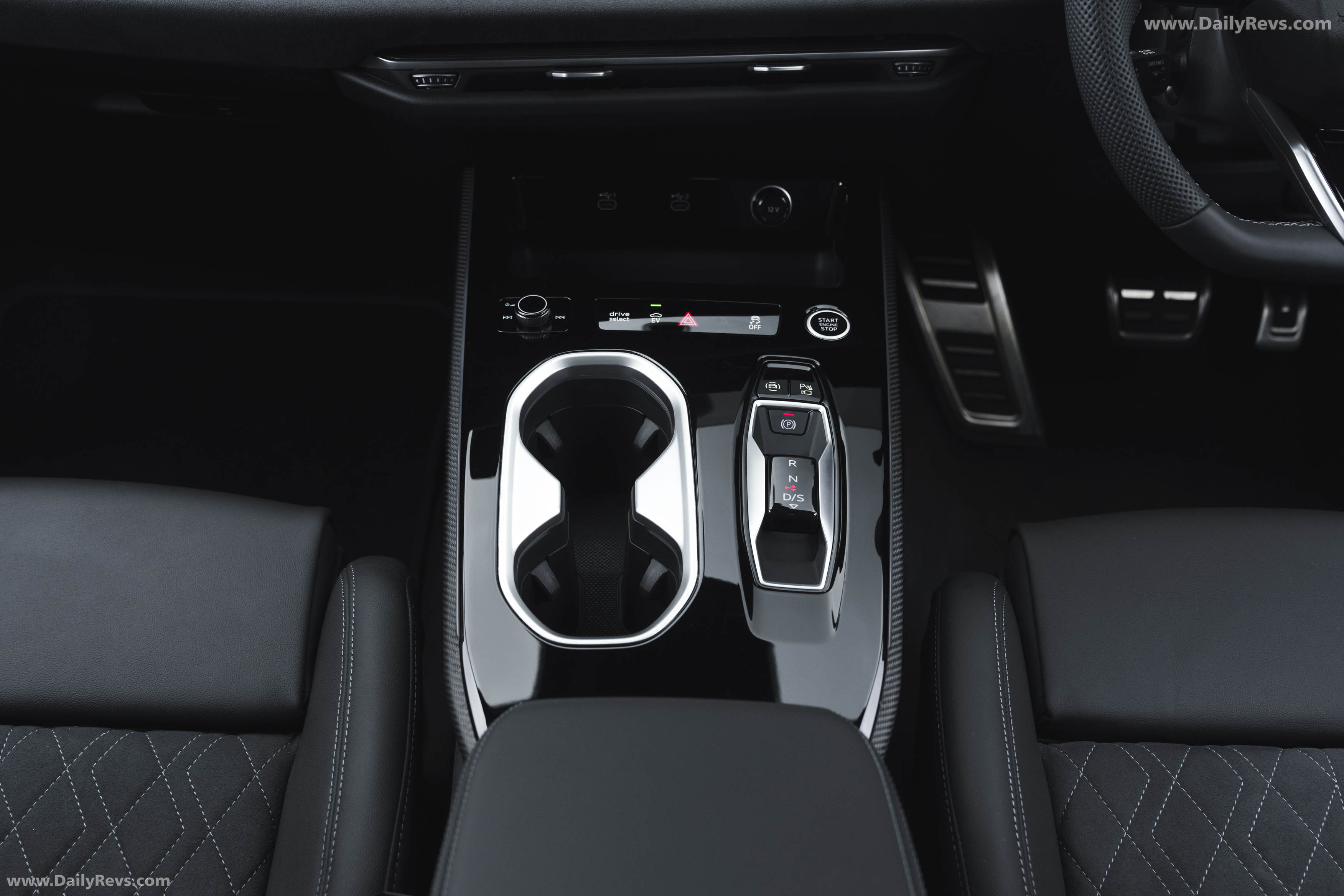 2026 Audi A6 Sedan e-hybrid Quattro UK Version Interior