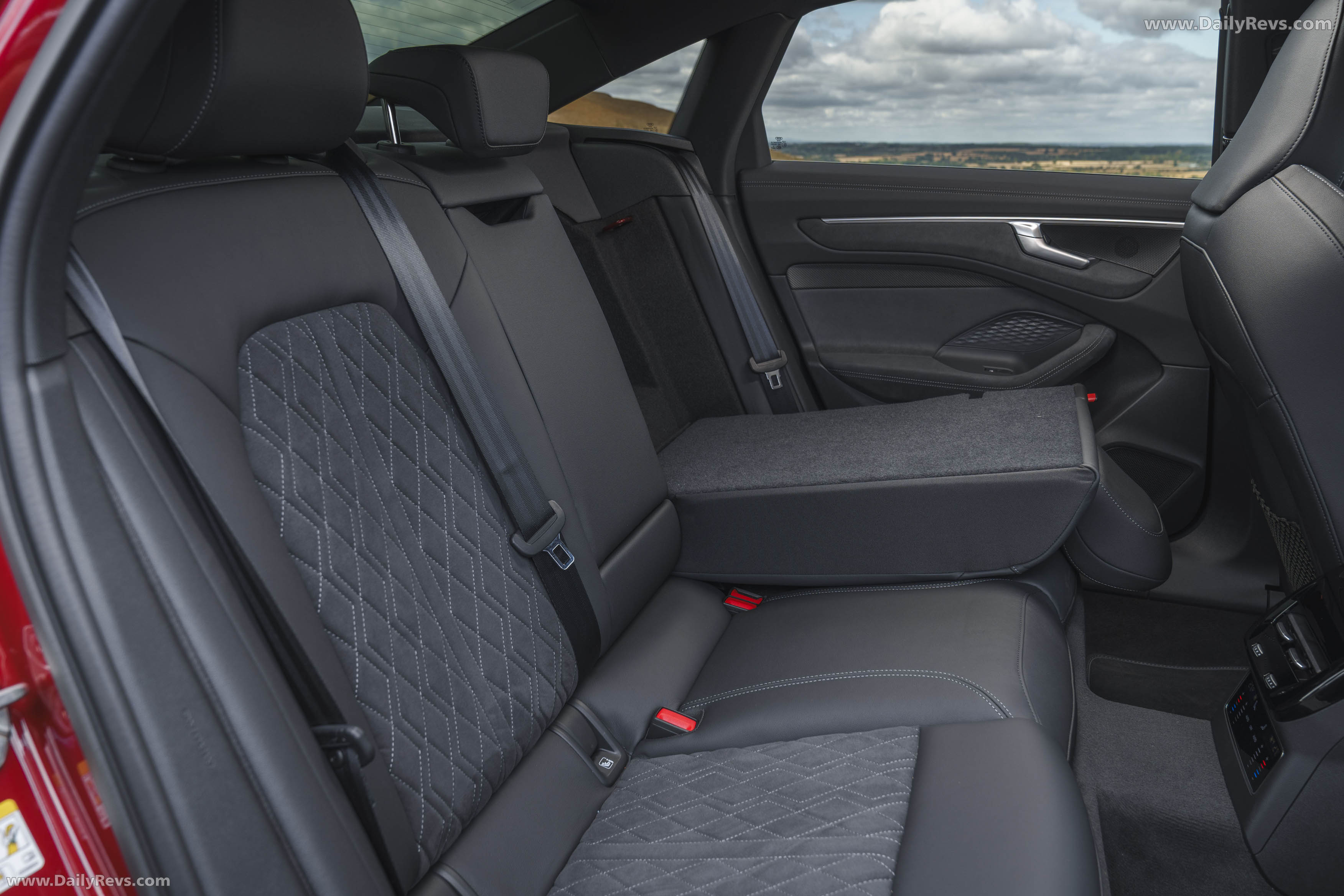 2026 Audi A6 Sedan e-hybrid Quattro UK Version Interior