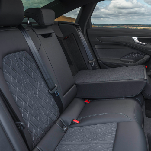 2026 Audi A6 Sedan e-hybrid Quattro UK Version Interior
