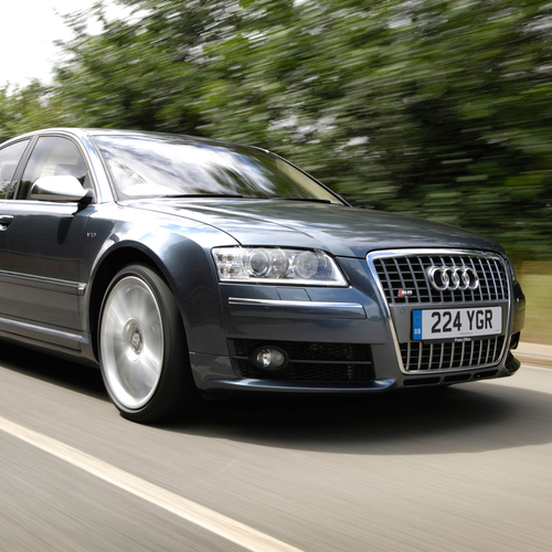 2006 Audi S8 V10 Front View