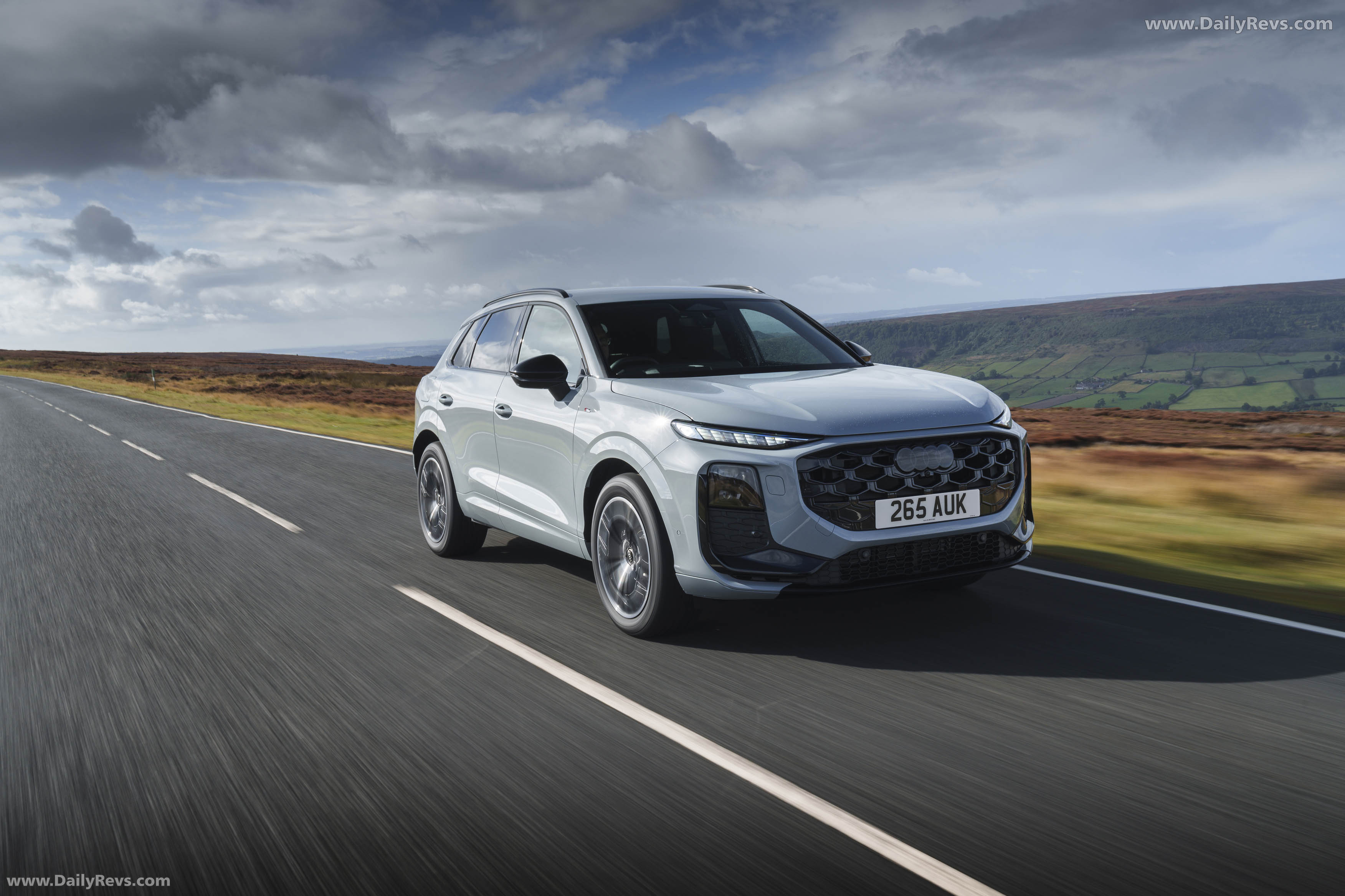 2026 Audi Q3 F3 UK Version Front View