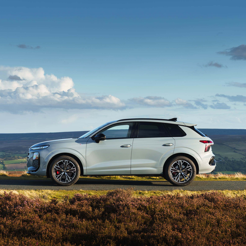 2026 Audi Q3 F3 UK Version Side View