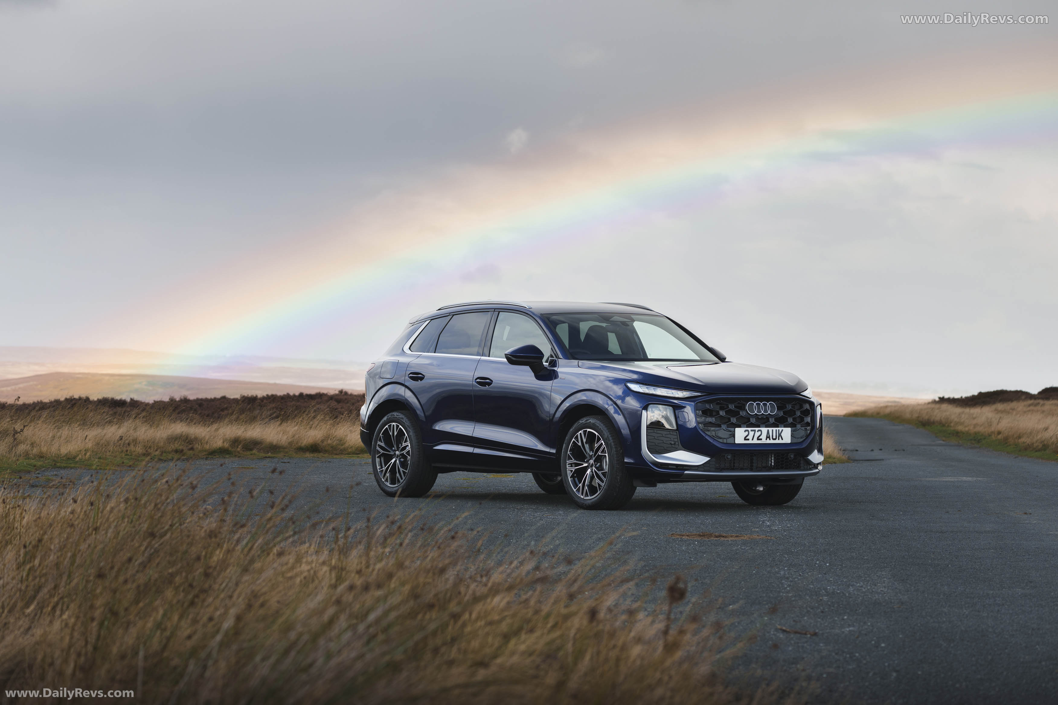 2026 Audi Q3 e-hybrid F3 UK Version Front View