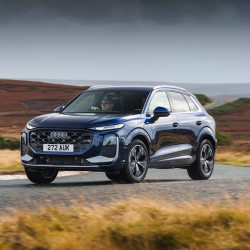 2026 Audi Q3 e-hybrid F3 UK Version Front View