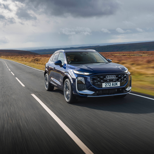 2026 Audi Q3 e-hybrid F3 UK Version Front View