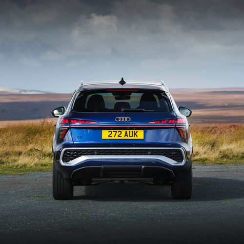 2026 Audi Q3 e-hybrid F3 UK Version Rear View