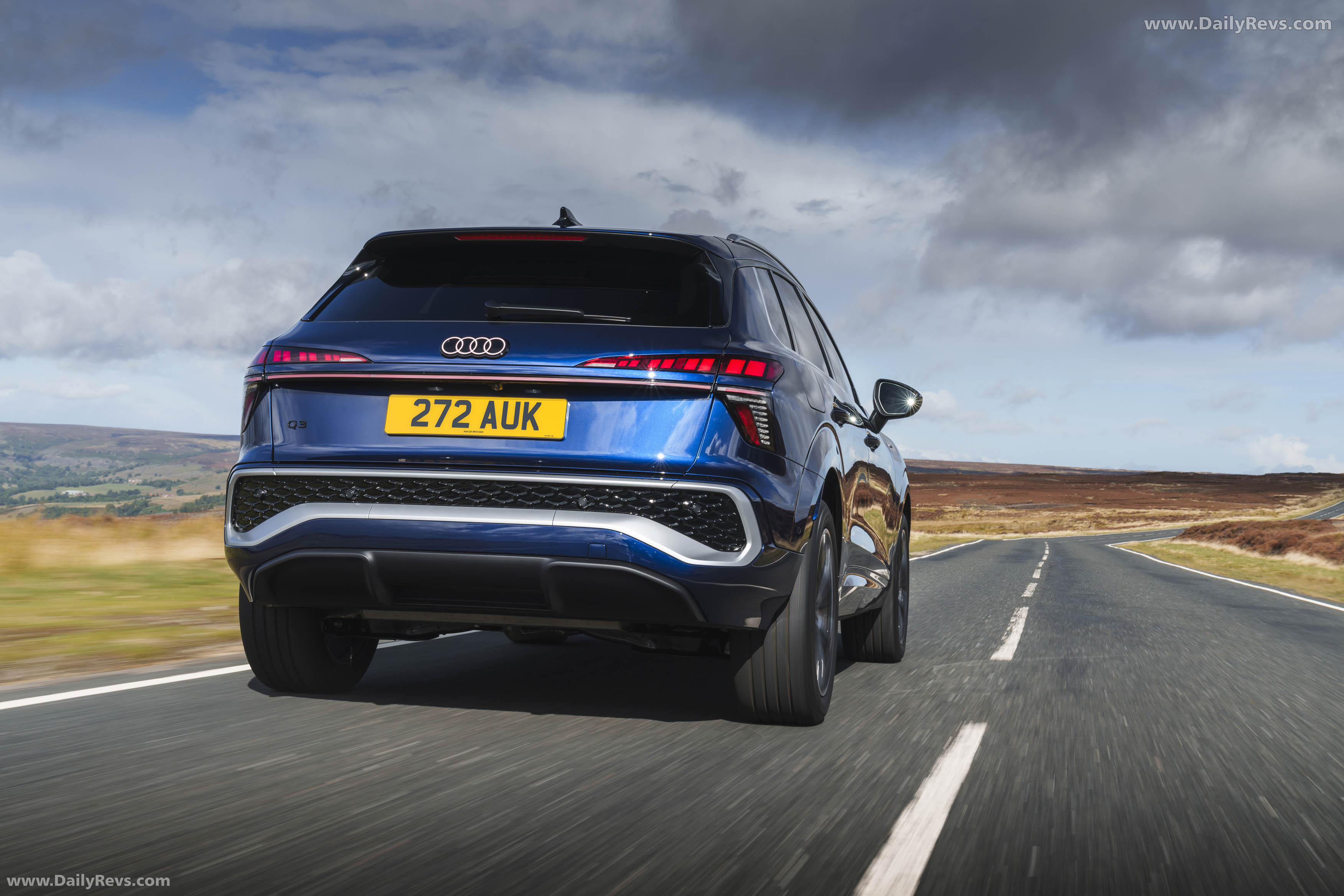 2026 Audi Q3 e-hybrid F3 UK Version Rear View