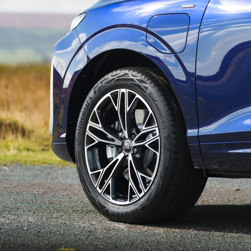 2026 Audi Q3 e-hybrid F3 UK Version Exterior