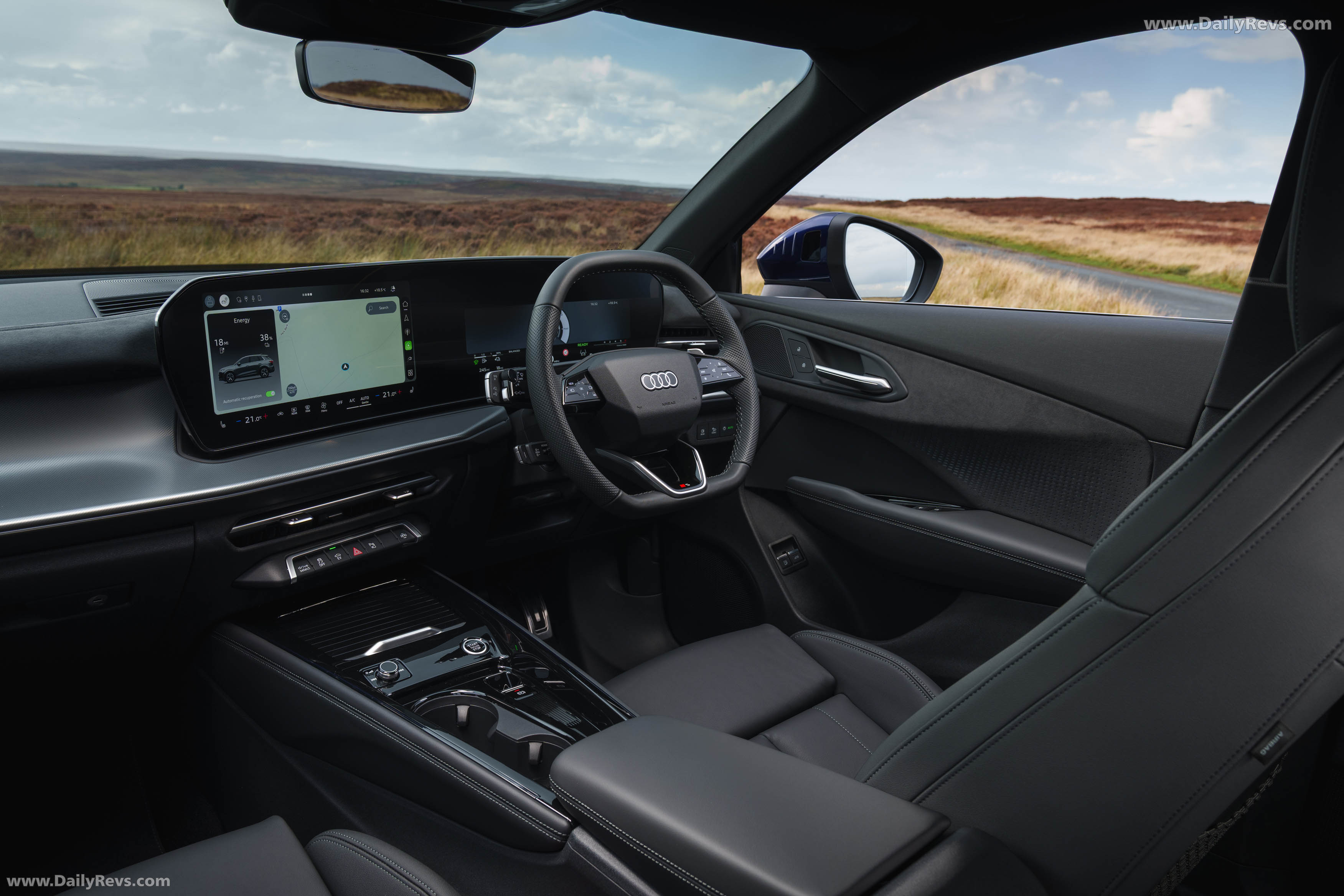 2026 Audi Q3 e-hybrid F3 UK Version Interior
