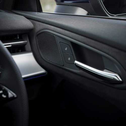 2026 Audi Q3 e-hybrid F3 UK Version Interior